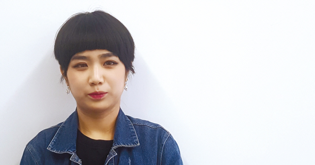 안예은은 위험한(?) 가수다. 그의 노래를 듣고 있으면 자신도 모르게 눈이 흐려지고, 코가 멍멍해진다. 중독성이 너무 강해 두렵기까지 하다.