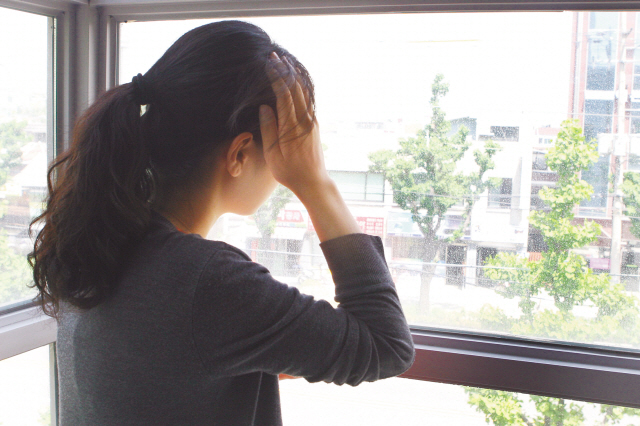 숨가빴던 19대 대통령선거가 끝났다. 전문가들은 지인들과의 소통으로 마음의 평정심을 찾는것이 스트레스를 줄이는 길이라고 충고한다.