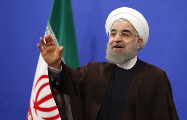 Newly re-elected Iranian President Hassan Rouhani gestures during a televised speech in the capital Tehran on Saturday.   AFP-Yonhap