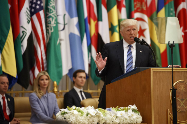 <YONHAP PHOTO-0740> President Donald Trump delivers a speech to the Arab Islamic American Summit, at the King Abdulaziz Conference Center, Sunday, May 21, 2017, in Riyadh, Saudi Arabia. From left, White House Chief of Staff Reince Priebus, Ivanka Trump, White House senior adviser Jared Kushner. (AP Photo/Evan Vucci)/2017-05-22 01:08:50/ <저작권자 ⓒ 1980-2017 ㈜연합뉴스. 무단 전재 재배포 금지.>
<YONHAP PHOTO-0740> President Donald Trump delivers a speech to the Arab Islamic American Summit, at the King Abdulaziz Conference Center, Sunday, May 21, 2017, in Riyadh, Saudi Arabia. From left, White House Chief of Staff Reince Priebus, Ivanka Trump, White House senior adviser Jared Kushner. (AP Photo/Evan Vucci)/2017-05-22 01:08:50/ <저작권자 ⓒ 1980-2017 ㈜연합뉴스. 무단 전재 재배포 금지.>