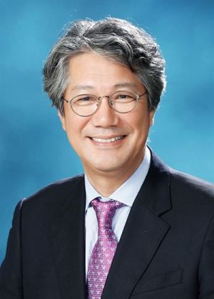 문재인 대통령이 24일 청와대 국가안보실 2차장에 김기정 연세대 행정대학원장을 임명했다. 국정기획자문위원회 외교ㆍ안보 분과 위원장으로 활동하던 김 원장은 출범 사흘 만에 위원장직을 사임했다.