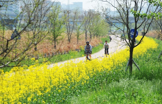 주말날씨 ‘나들이 안성맞춤’…미세먼지 보통, 낮 최고 28도