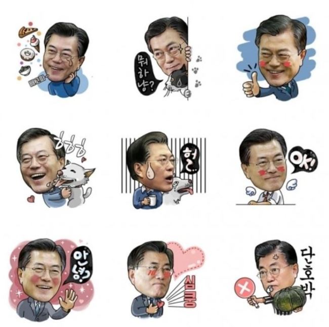문재인 대통령 공식 블로그에 올라온 '이니티콘'의 모습. [출처=문재인 대통령 공식 블로그 캡쳐]
문재인 대통령 공식 블로그에 올라온 '이니티콘'의 모습. [출처=문재인 대통령 공식 블로그 캡쳐]