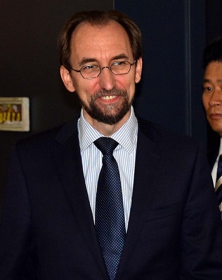 In this June 2015 file photo, UN High Commissioner for Human Rights Zeid Ra'ad Al Hussein visits the War and Women's Human Rights Museum in Seoul to meet with South Korean victims of Japan's wartime sexual slavery of women. (Yonhap)