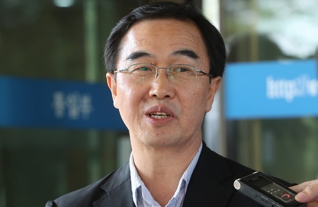 Cho Myoung-gyun, the nominee for South Korea`s unification minister, speaks to reporters on June 13, 2017. (Yonhap)