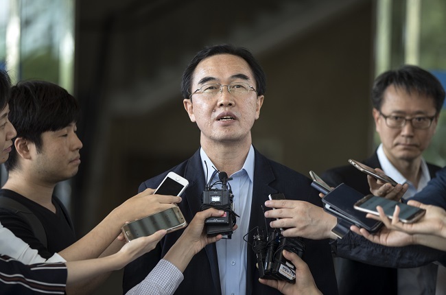 Cho Myoung-gyon, the nominee for South Korea's unification minister speak to reporters over inter-Korean relations on June 15, 2017. (Yonhap)