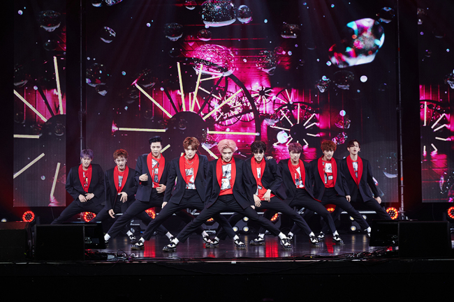 NCT 127 performs at a press showcase for its third EP, “Cherry Bomb,” in Seoul on Wednesday. (S.M Entertainment)
　
　