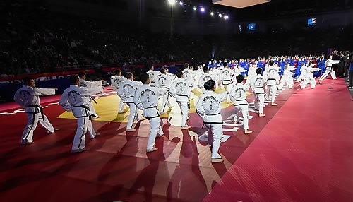 Demonstration teams of the WTF and the North Korea-led International Taekwondo Federation perform during the opening ceremony of the WTF World Championships in Chelyabinsk, Russia, on May 13, 2015. (WTF)