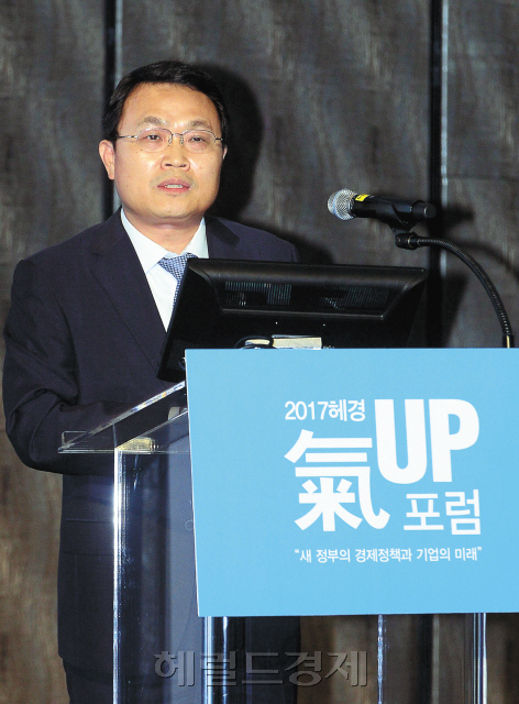 유병규 산업연구원장