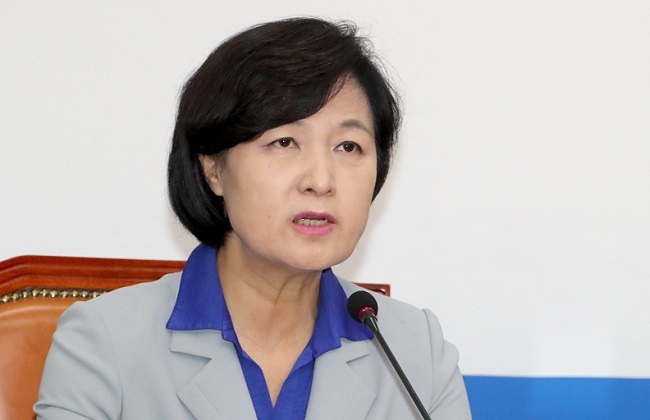 Democratic Party leader Choo Mi-ae (Yonhap)