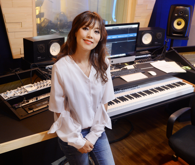 Gospel singer Sohyang poses during a recent interview with The Korea Herald in Incheon. Park Hyun-koo/The Korea Herald