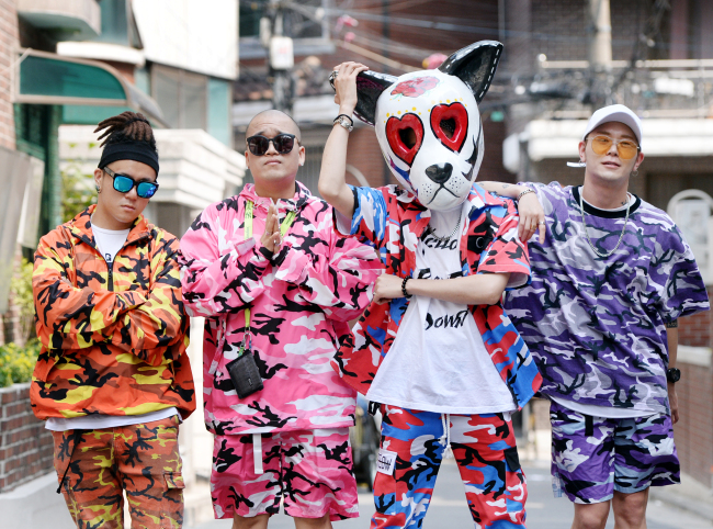 Korean EDM quartet HANG5VA poses during a recent interview with The Korea Herald in Seoul. (Park Hyun-koo/The Korea Herald)
　
　