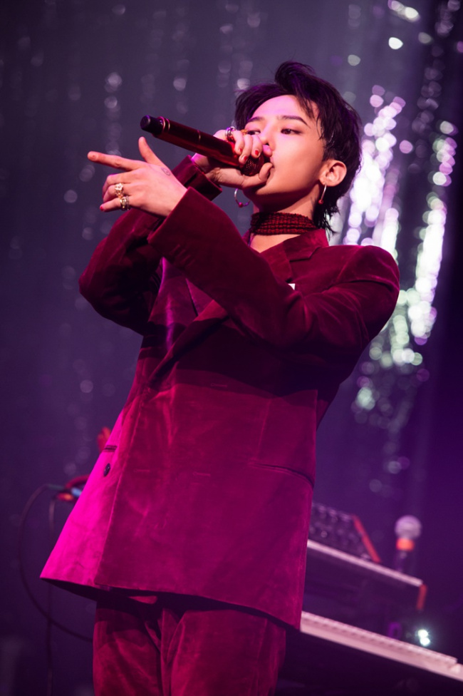 Sleepless in Seattle as G-Dragon kicks off N. America tour - The