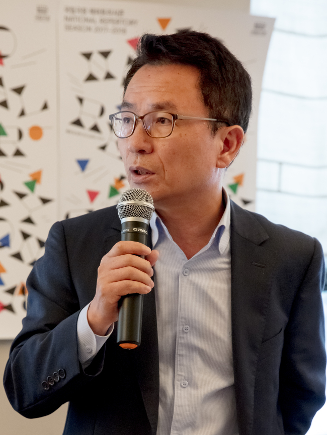 안호상 국립극장 극장장이 2017-2018 시즌 레퍼토리를 17일 공개했다. [사진제공=국립극장]