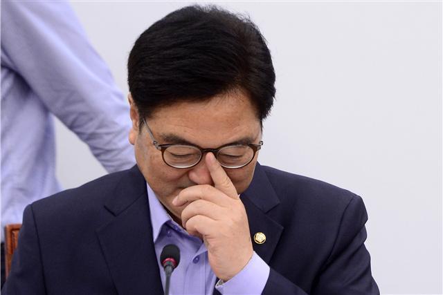 곤혹…