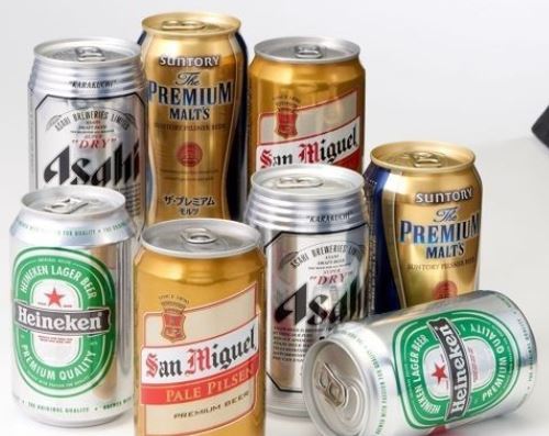 This photo provided by Lotte Mart, the discount store outlet of South Korea's retail giant Lotte Group, on July 18, 2017, shows imported beers. (Yonhap)