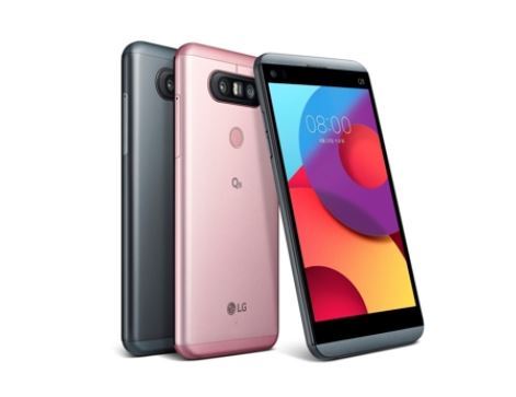 Images of the LG Q8 smartphones released by LG Electronics Inc. on July 24, 2017 (Yonhap)