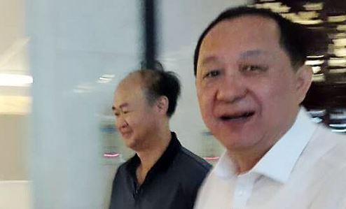 North Korean Foreign Minister Ri Yong-ho (R) (Yonhap