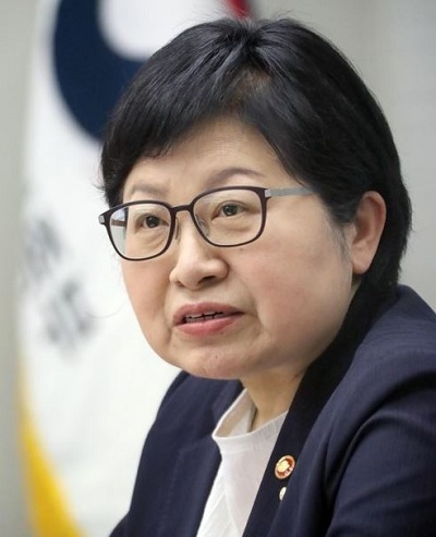 Gender Equality Minister Chung Hyun-back (Yonhap)