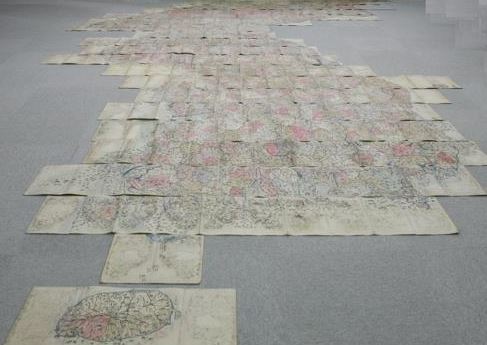 The image provided by Prof. Nam Kwon-hee shows the handwritten version of the Korean map Daedongyeojido created by Kim Jeong-ho. (Yonhap)
