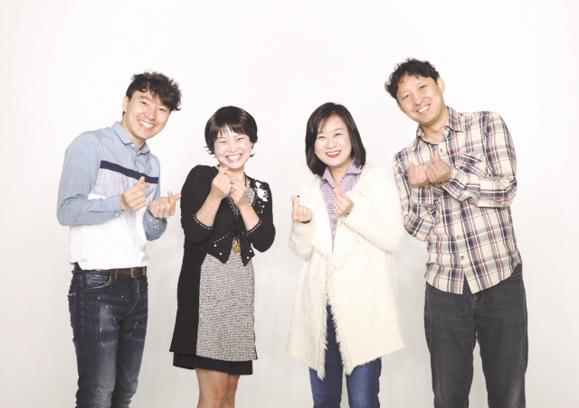 참웨딩협동조합 송태호 대표(왼쪽 첫번째)는 “웨딩 디렉터의 진정성과 체계적인 교육으로 쌓인 전문지식이 함께 소비자를 만나야 더 행복한 웨딩을 진행할 수 있다”고 말했다.