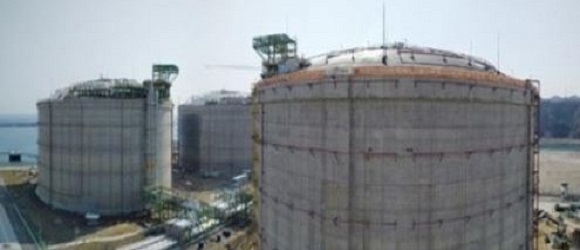The file photo, provided by the Seoul Central District Prosecutors' Office on Aug. 9, 2017, shows an LNG storage facility in Samcheok, some 290 kilometers east of Seoul. (Yonhap)