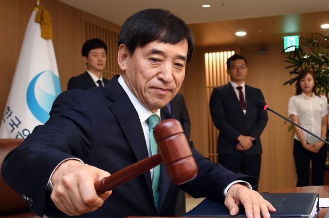 Lee Ju-yeol, the Governor for Bank of Korea (Yonhap)