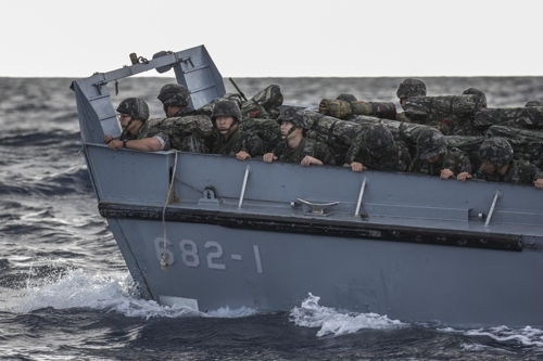 South Korean Marines head to Ulleung Island for their biggest-ever training to defend the eastern island in this photo provided by the Marine Corps. (Yonhap)