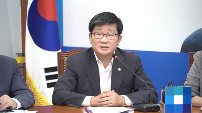 전해철 더민주 경기도당위원장.
전해철 더민주 경기도당위원장.
