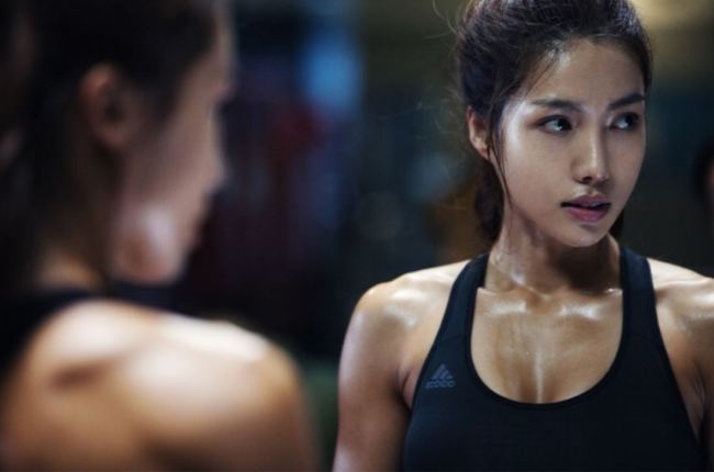 Linda appears in an 2016 Adidas promotional video. (Adidas)