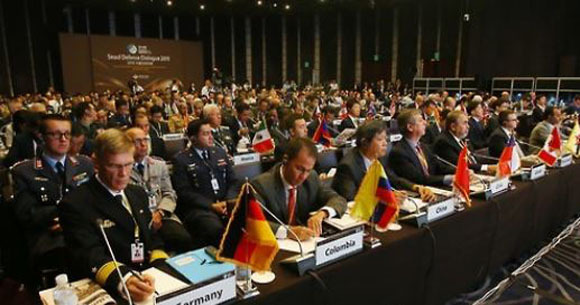 This photo taken on Sept. 10, 2015, shows participants listening to an opening speech by South Korea's Vice Defense Minister Baek Seung-joo during the Seoul Defense Dialogue held in Seoul. (Yonhap)