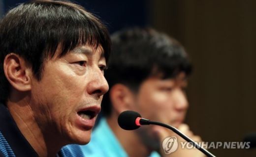 South Korea's national football team head coach Shin Tae-yong speaks at a press conference at the National Football Center in Paju, north of Seoul, on Aug. 30, 2017, one day ahead of their World Cup qualifying match against Iran in Seoul. (Yonhap)