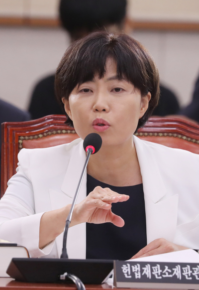 비상장 회사에 대한 주식 투자를 통해 수억원의 차익을 남긴 것으로 알려진 이유정 헌법재판소 재판관 후보자.
[연합뉴스]