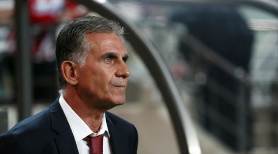 Iran's national football team head coach Carlos Queiroz looks at his players during the 2018 FIFA World Cup Asian qualifying match between South Korea and Iran at Seoul World Cup Stadium in Seoul on Aug. 31, 2017. (Yonhap)