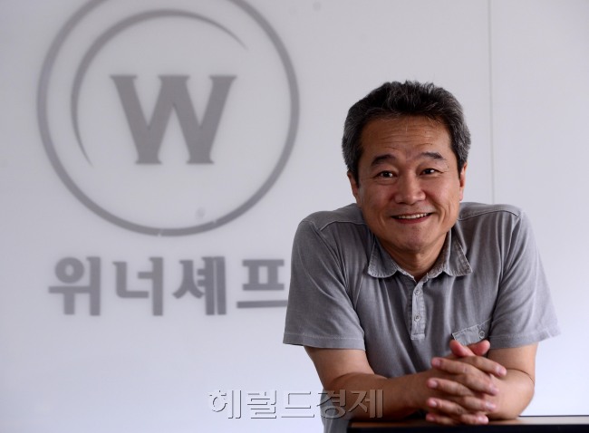 한식 전문가인 유지상 대표. 그는 모던한식에 대해 ‘과감한 시도’의 가능성 있는 새로운 패러다임이라고 평했다. 사진=박해묵 기자/mook@heraldcorp.com