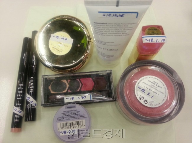[개봉 이후 사용기한을 적어두는 것이 좋다. 사진=헤럴드경제DB]