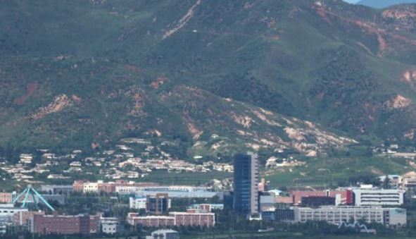 This file photo, taken on Aug. 11, 2017, shows the Kaesong Industrial Complex, a joint industrial park in the North Korean border city of Kaesong. (Yonhap)