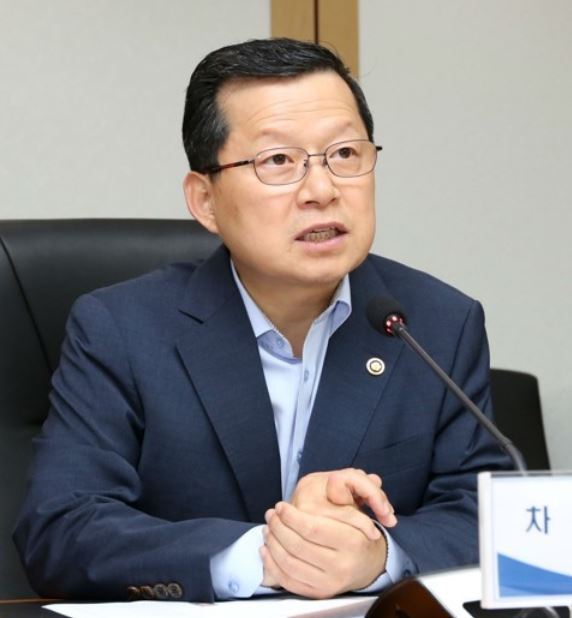This file photo shows Vice Interior Minister Shim Bo-kyun. (Yonhap)