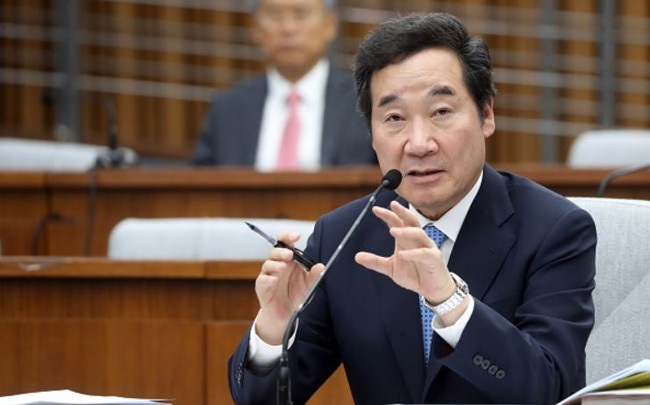 Prime Minister Lee Nak-yon (Yonhap)