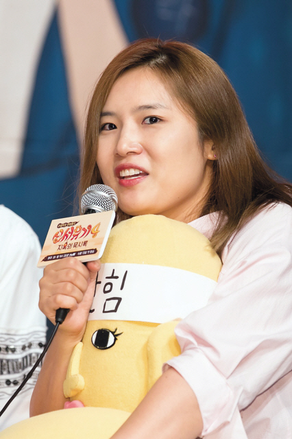 최근 종영한 ‘신서유기4’ 신효정 PD는 “웃기는 걸 조금 포기하더라도 한 사람에게라도 상처를 남기면 안된다. 기분 좋은 것과 언짢은 것은 한 끗 차이다. 웃기더라고 기분 좋게 웃기자가 우리 모토다”라고 밝혔다.