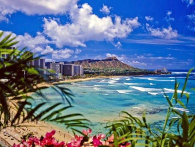 Waikiki Beach in Hawaii (Photo courtesy of Expedia)(Yonhap)