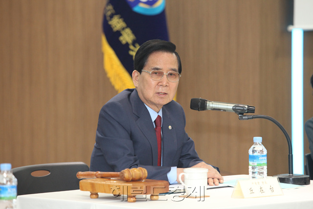 정관을 고치며 3선 연임하고 4선 연임을 시도하다 자리에서 물러난 구재태 전임 경우회장. 구 전 회장 재임 시절 경우회는 각종 관제데모 주도 및 탈북민 단체, 유흥업소 단체 등에 지원금을 보내 논란이 일고 있다. [사진=헤럴드경제DB]