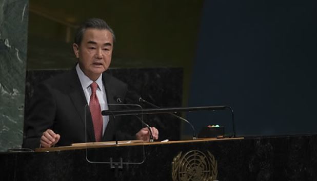 Chinese Foreign Minister Wang Yi warns against Pyongyang's nuclear development at the UN General Assembly in New York on Sept. 21, 2017. (Yonhap)