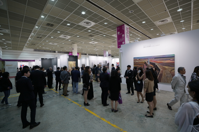 KIAF 2017 현장 [사진제공=한국화랑협회]