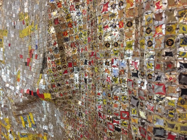 엘 아나추이, skylines? 세부이미지, 알루미늄과 구리철사, 2008, 300 x 825 cm. [사진=헤럴드경제DB]