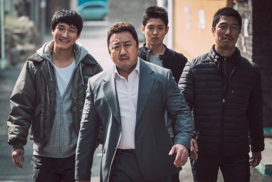 ‘괴물형사’ 마동석의 ‘범죄도시’... 박스오피스 1위 굳히기 - 헤럴드경제