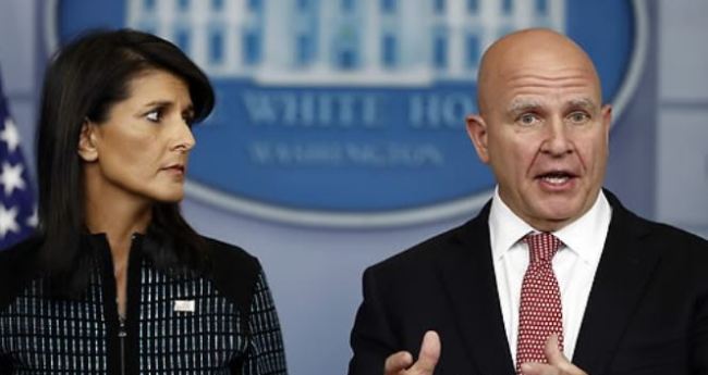 US National Security Adviser Gen. H.R. McMaster (R) speaking at a White House press briefing with US Ambassador to the United Nations Nikki Haley. (AP-Yonhap)