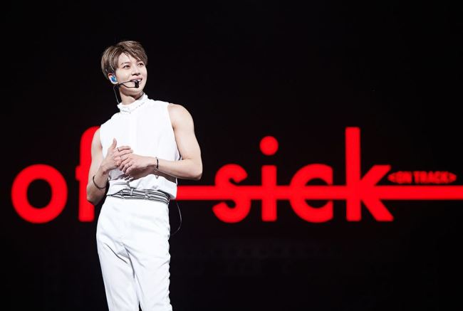 Taemin performs during a concert at Jamsil Gymnasium in Seoul on Sunday. (S.M. Entertainment)