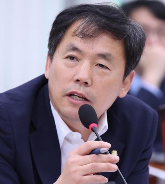 Kim Hyun-gwon, a lawmaker of the ruling Democratic Party. (Yonhap)