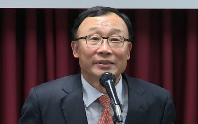 Former Prosecutor General Chae Dong-wook (Yonhap